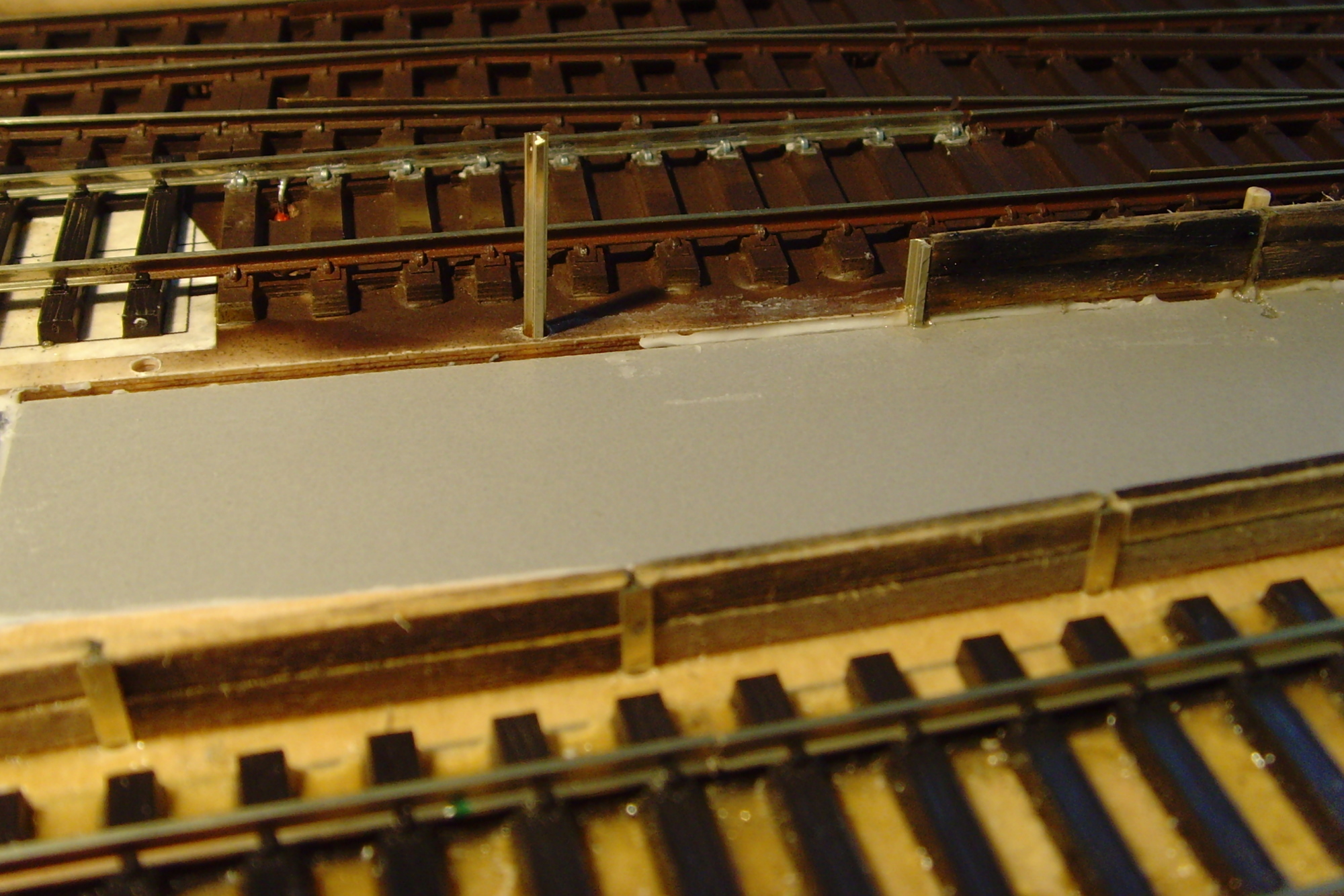 Der Sch�ttbahnsteig im Rohbau