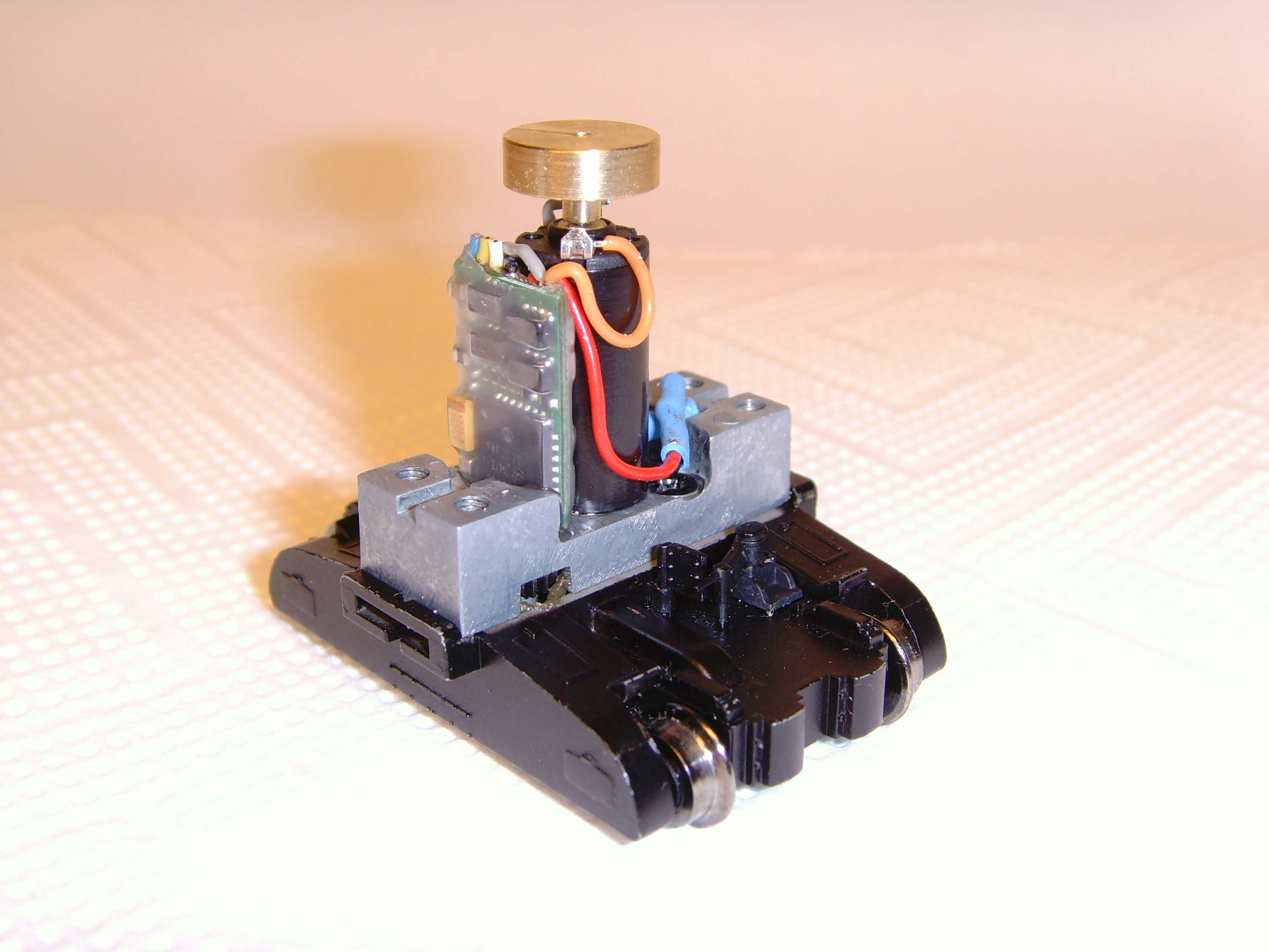 Der Umbausatz von sb-modellbau ist montiert