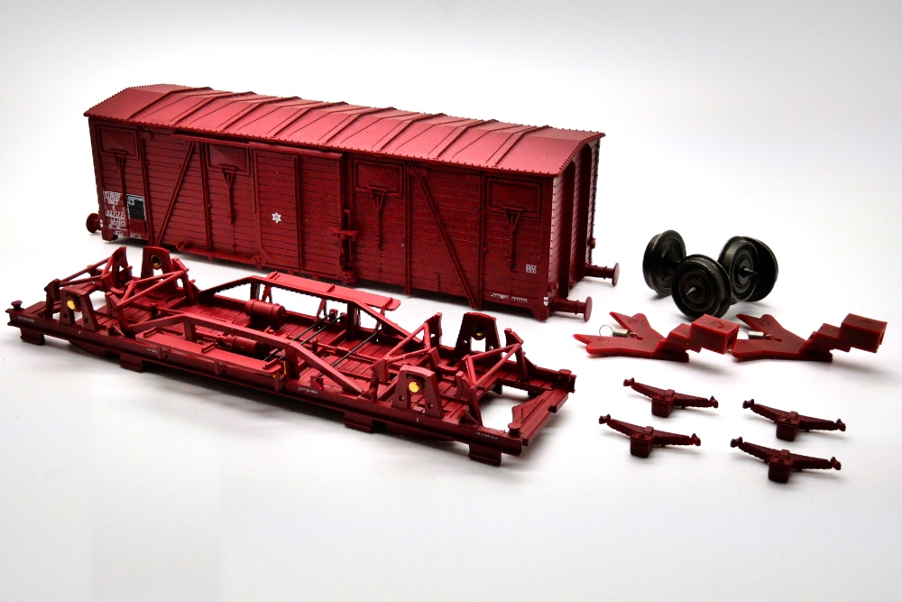 Der in seine Hauptkomponenten zerlegte Wagen